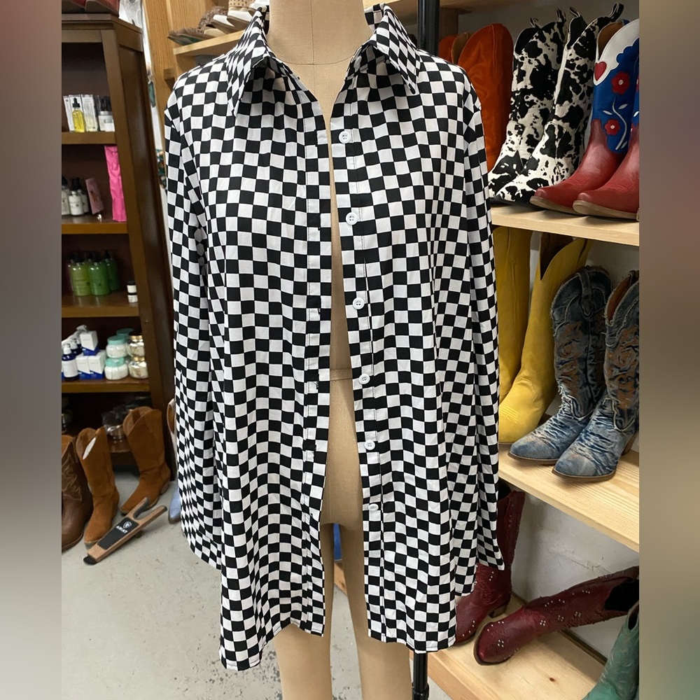 Checkered Button Up Blouse Size XL (LBB141)